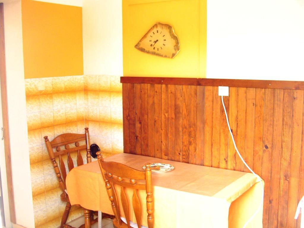 Apartments Ana&Neso Pakostane Phòng bức ảnh