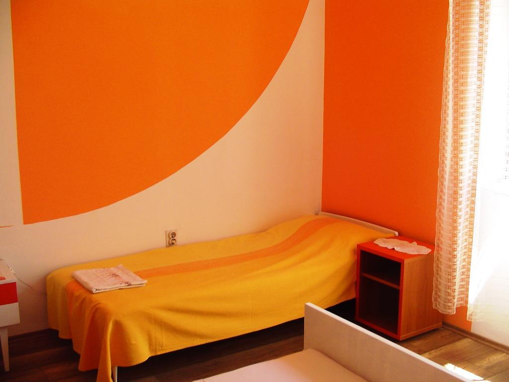 Apartments Ana&Neso Pakostane Phòng bức ảnh
